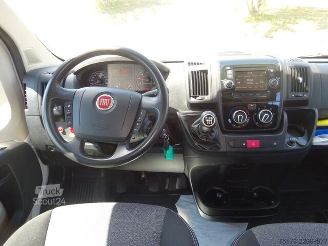 Pritschenwagen FIAT Ducato Maxi Doka Pritsche Fassi Ladekran