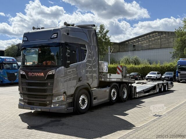 Standartinis vilkikas SCANIA R530 6x2 SZM mit Pavelli Tieflader Auflieger