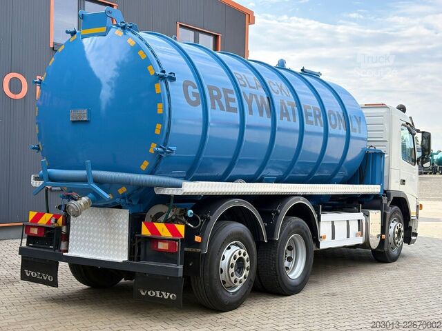 Vákuová cisterna VOLVO FM330 6x2/2 Euro 5 LL Kanalreiniger 15000L