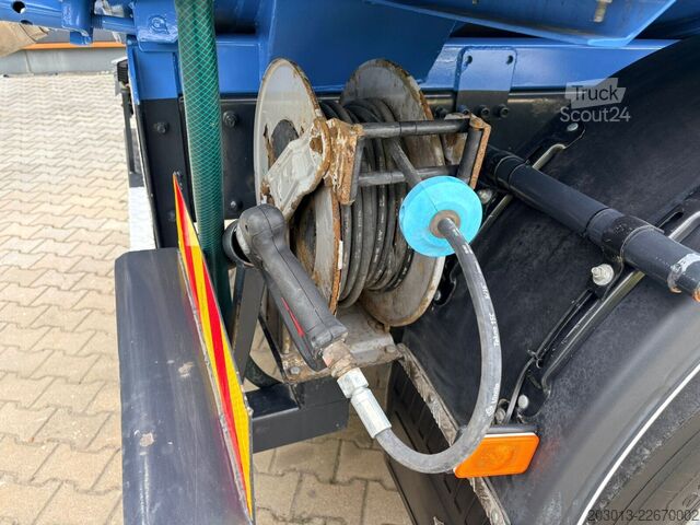 Vákuová cisterna VOLVO FM330 6x2/2 Euro 5 LL Kanalreiniger 15000L