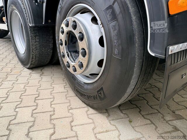 Vákuová cisterna VOLVO FM330 6x2/2 Euro 5 LL Kanalreiniger 15000L