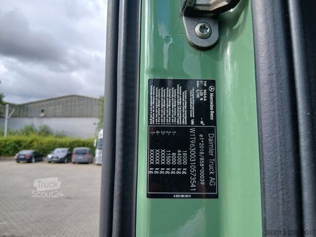 Vrachtwagenchassis MERCEDES-BENZ 1851 4x2 BL Fahrgestell *Nebenantrieb