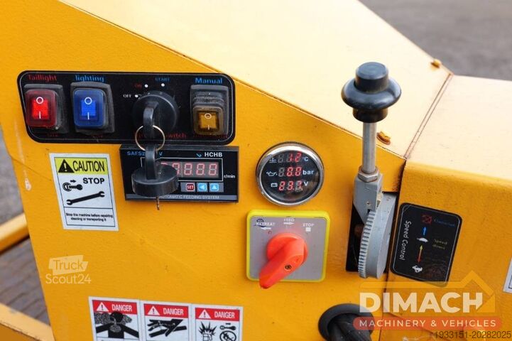 Hacheuse Shengmiao Hc6140 new wood chipper with trailer!!