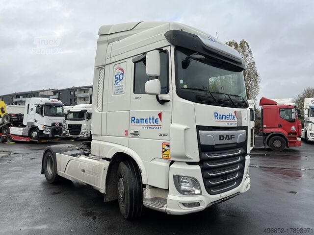 Standart traktör DAF XF 480