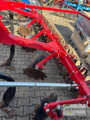 Cultivator Horsch TERRANO 4 FX