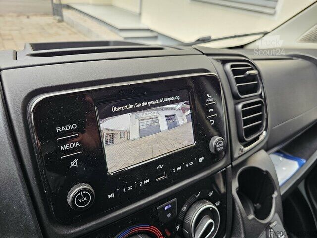 Furgon Fiat Ducato 35 MAXI 180 Koffer Automatik Seitentüre