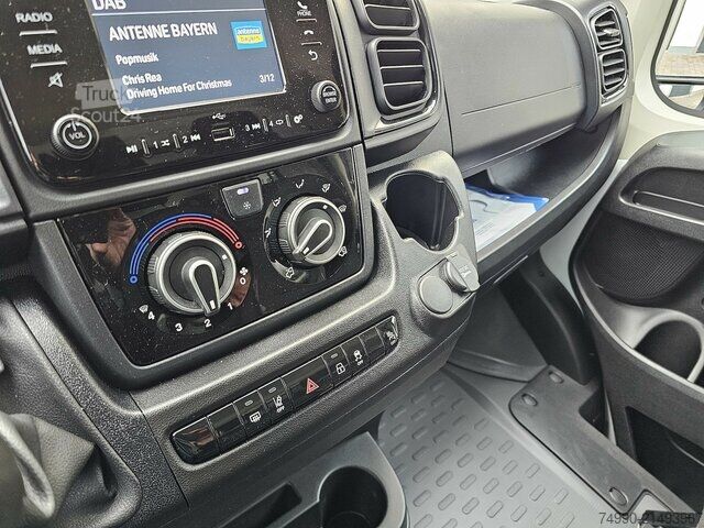 Furgon Fiat Ducato 35 MAXI 180 Koffer Automatik Seitentüre