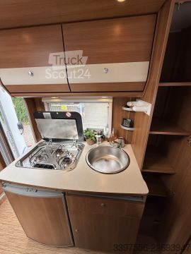 Polointegrovaný obytný vůz Carado T 135 TÜV bis 08/28