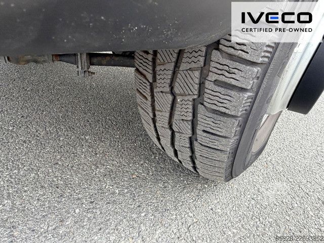 Furgão fechado IVECO 70C18HA8/P