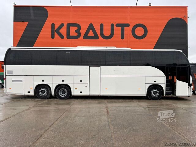 Turistinis automobilis Volvo B12B Beulas Glory 6x2*4 61 SEATS / AC / AUXILIA...