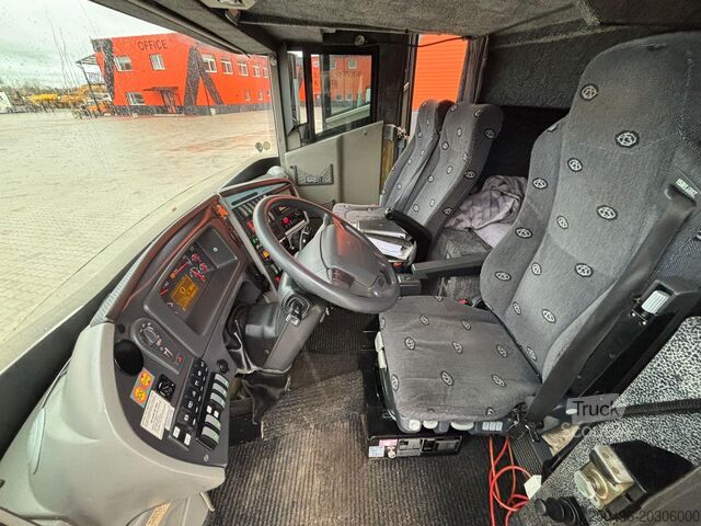 Turistinis automobilis Volvo B12B Beulas Glory 6x2*4 61 SEATS / AC / AUXILIA...