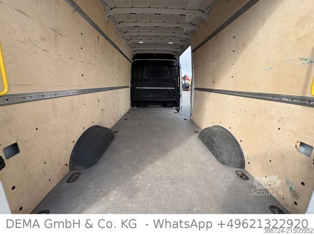 Dobozos furgon VOLKSWAGEN Crafter*E6 WLTP*Lang+Hoch*Klima*3 Sitze*Kamera