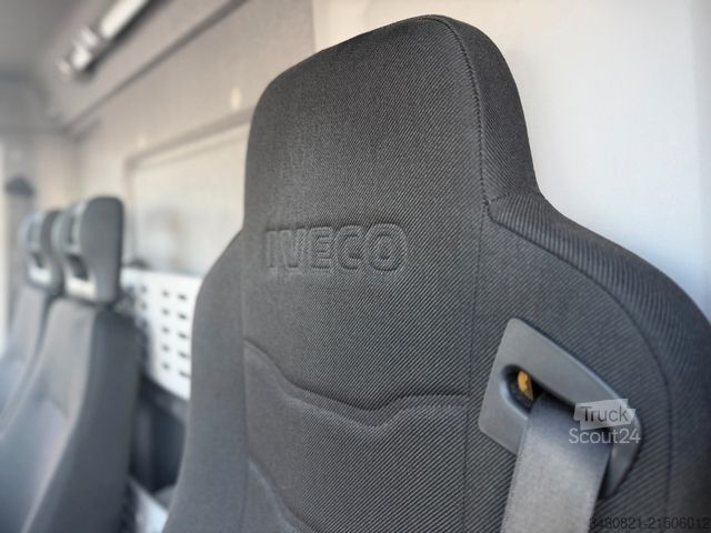 Box van IVECO EUROCARGO ML 75E21/P Koffer Luftfederung LBW DFL