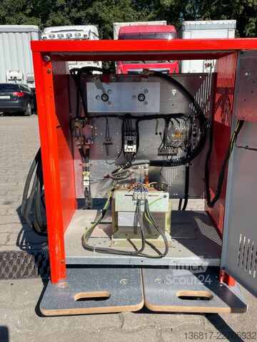 Traktor Linde P60Z Elektro Schlepper 6 to 3-Rad 24V