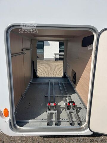 Halvintegrerad husbil BÜRSTNER Nexxo Time T690 G - Einzelbetten - Solar - Klima