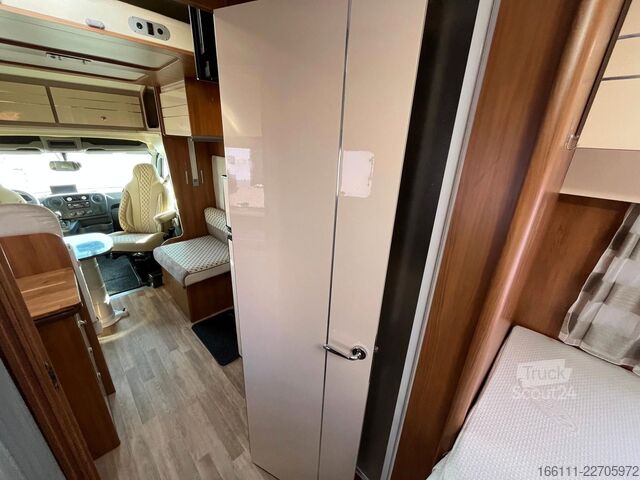 Halvintegrerad husbil RIMOR Katamarano 95 Plus - Hub/Einzelbetten - Klima -