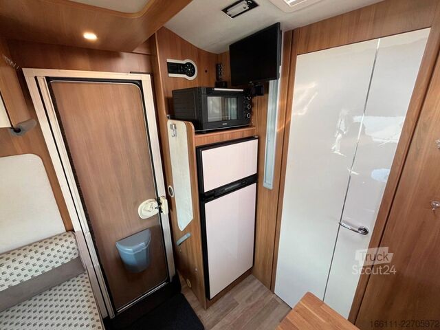 Halvintegrerad husbil RIMOR Katamarano 95 Plus - Hub/Einzelbetten - Klima -