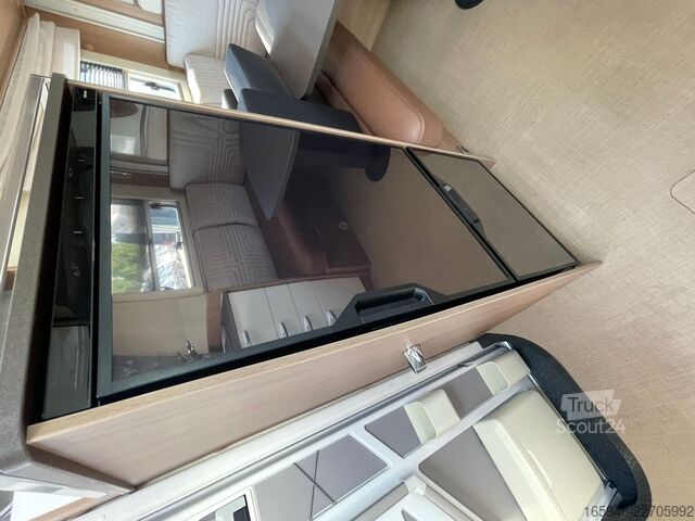 Caravana semiintegrada BÜRSTNER 644 G LYSEO FREISTAAT TD HL | *wenig KM*3,85t*