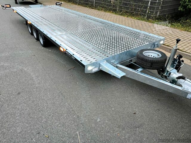 Přívěs pro přepravu automobilů Balhanger TRIMAXLIFT 60