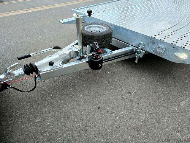 Přívěs pro přepravu automobilů Balhanger TRIMAXLIFT 60