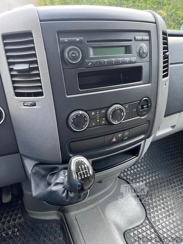 Kassevogn VOLKSWAGEN Crafter Kasten 35 mittel L2H1