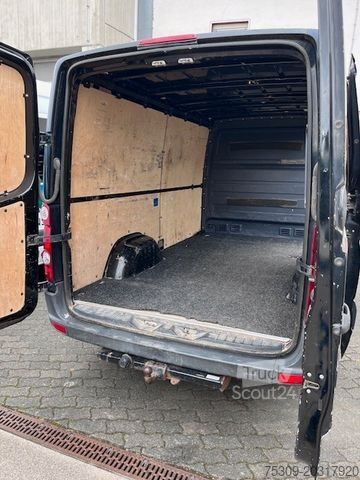 Kassevogn VOLKSWAGEN Crafter Kasten 35 mittel L2H1