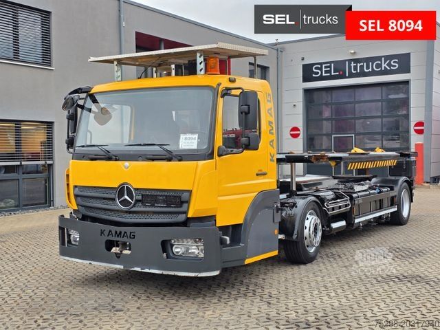 Vaihtolavakuorma-auto MERCEDES-BENZ Kamag WBH 25 / Umsetzer Sattelplatte