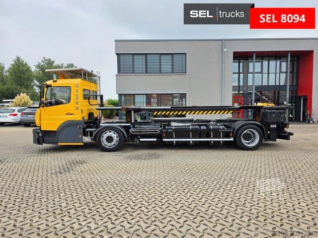 Vaihtolavakuorma-auto MERCEDES-BENZ Kamag WBH 25 / Umsetzer Sattelplatte
