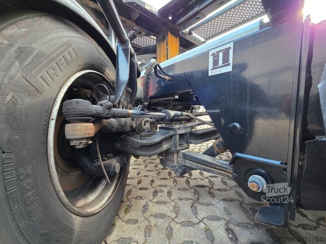 Vaihtolavakuorma-auto MERCEDES-BENZ Kamag WBH 25 / Umsetzer Sattelplatte