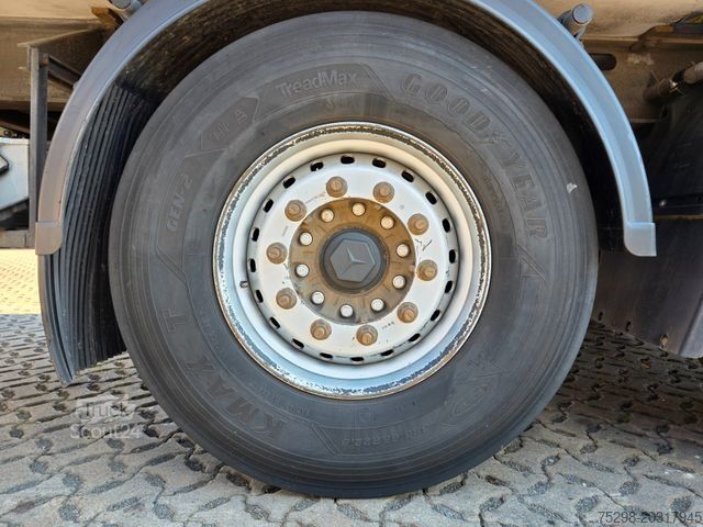 Koeltrailers ROHR RZK/18 IV / Ladebordwand / Carrier Supra 850U