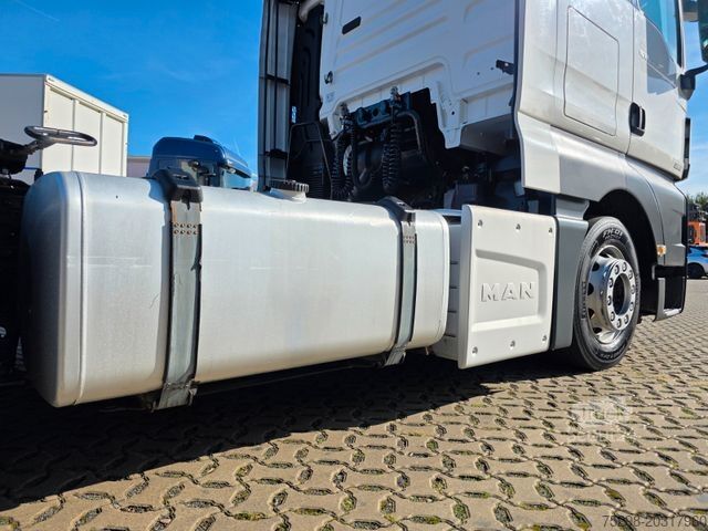 Lielapjoma vilcējs MAN TGX 18.460 4X2 LLS-U