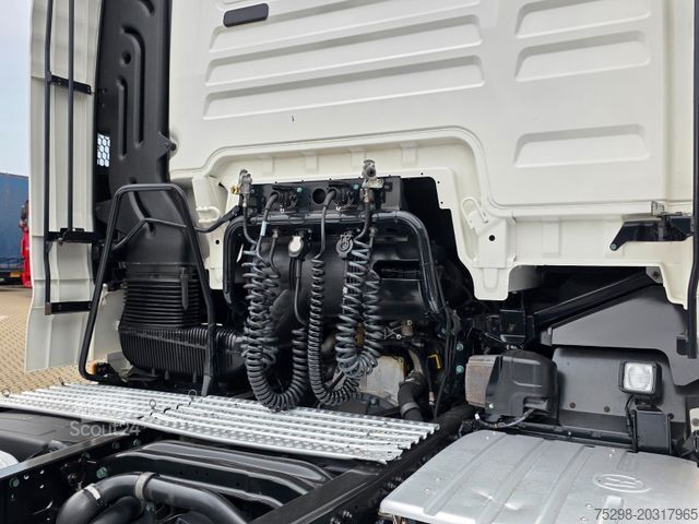 Standard SZM MAN TGX 18.460 4X2 BLS / Retarder / ADR AT