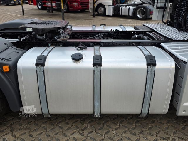 Standard SZM MAN TGX 18.460 4X2 BLS / Retarder / ADR AT