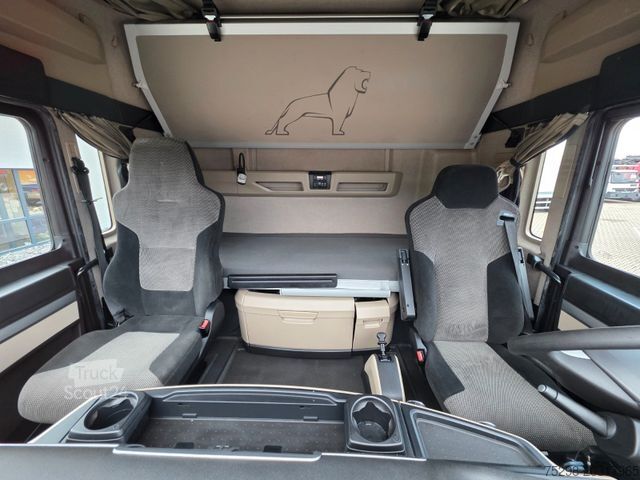 Standard SZM MAN TGX 18.460 4X2 BLS / Retarder / ADR AT
