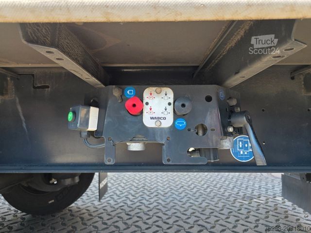Open oplegger met zeil KÖGEL S24-1 / Palettenkasten / Liftachse