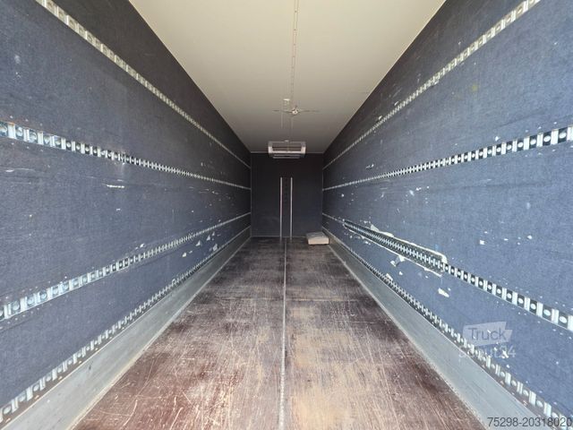 Kutu kamyonu MERCEDES-BENZ Actros 2551 /Retarder/Ldbw/Konvekta/Lenkachse
