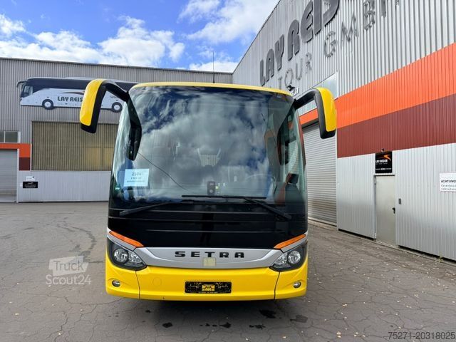 Távolsági autóbusz SETRA S 515 MD