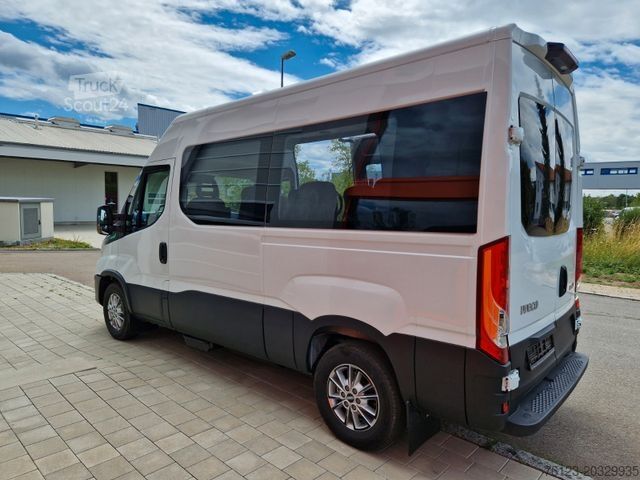 Miniautocarro IVECO Daily C35 M1 9 Sitzer sauberes Fahrzeug