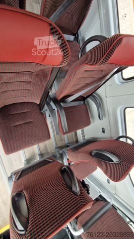 Miniautocarro IVECO Daily C35 M1 9 Sitzer sauberes Fahrzeug