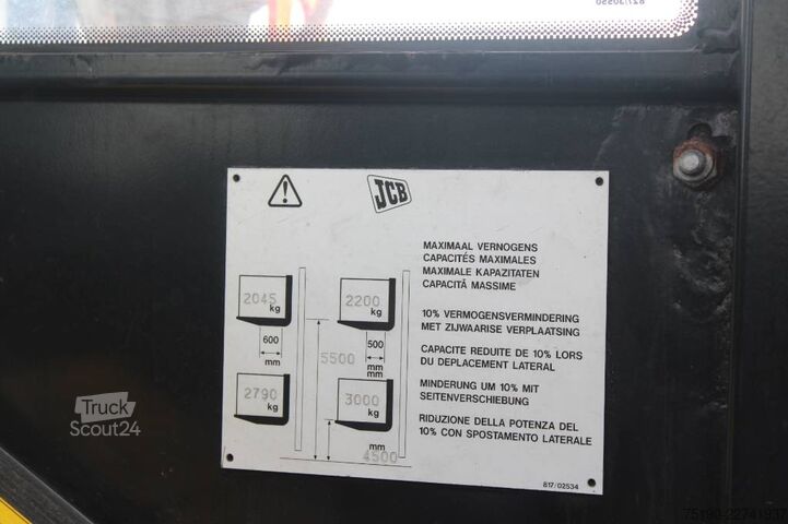 Carrello elevatore fuoristrada JCB 930