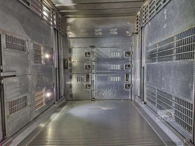 Liellopu pārvadāšana Volvo FH 13.500 XL 6x2 - Pezzaioli livestock 3 deck +...