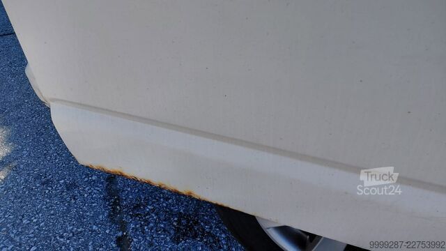 Asuntoauto VW T 5
