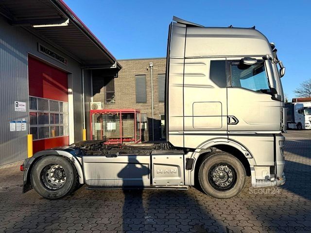 Standartinis vilkikas MAN TGX 18.510 Top Ausstattung Schubboden Hydraulik