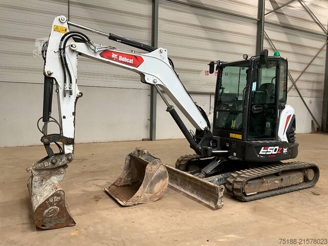 Mini-pelle Bobcat E 50z