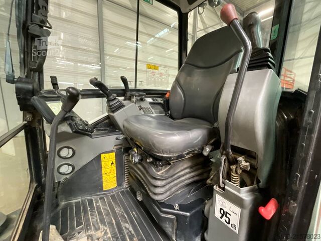 Mini-pelle Bobcat E 50z