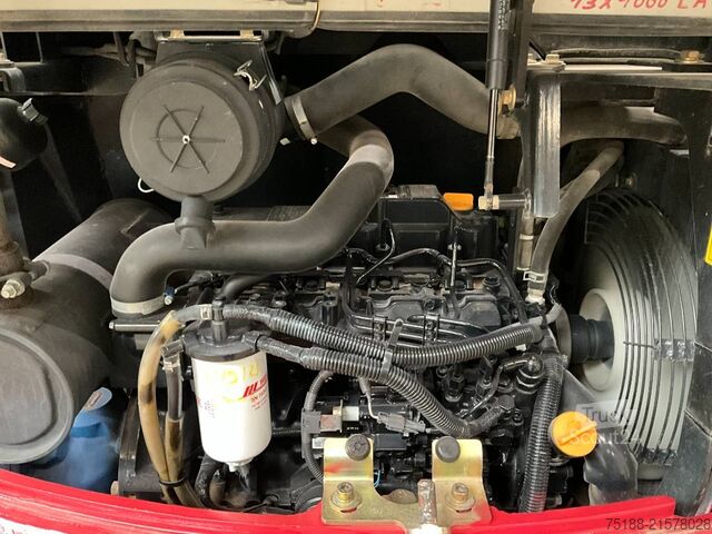 Mini-pelle Takeuchi TB 240