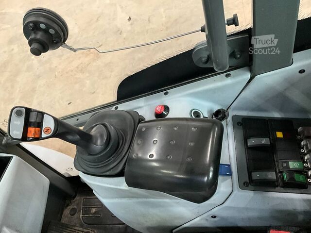 Chargeuse Kramer 5065