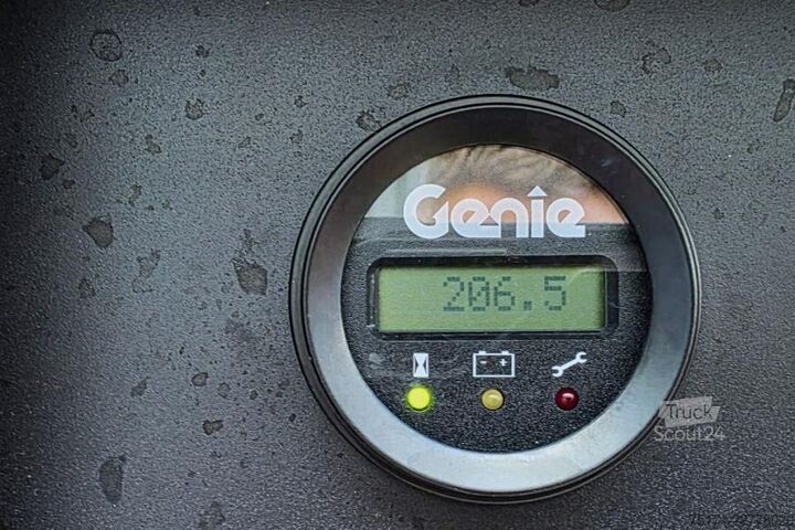 Телескопічна платформа Genie S60FE Hybrid, 4x4 Drive, 20.6m Working Height, 12.