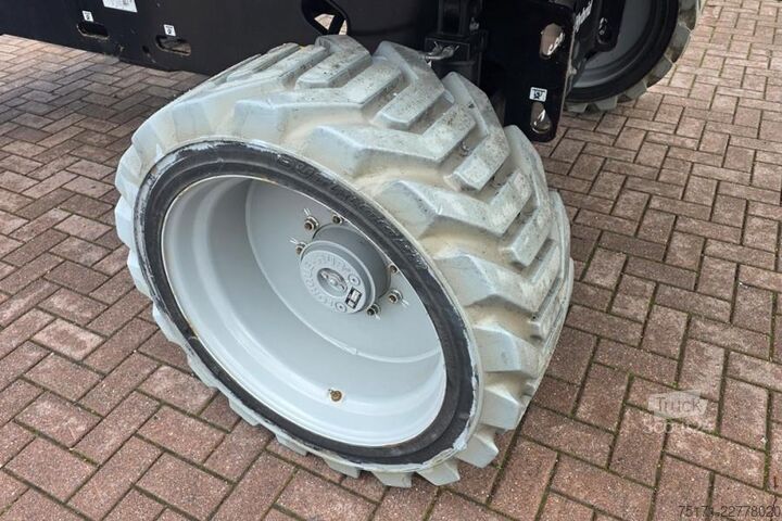 Телескопічна платформа Genie S60FE Hybrid, 4x4 Drive, 20.6m Working Height, 12.