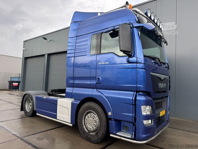 Standard-SZM MAN TGX 18.440 / XLX / 2 Tanks / NL Truck